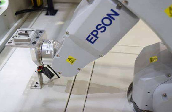 ［爱普生机器人］强化产业竞争力，实现全面自动化